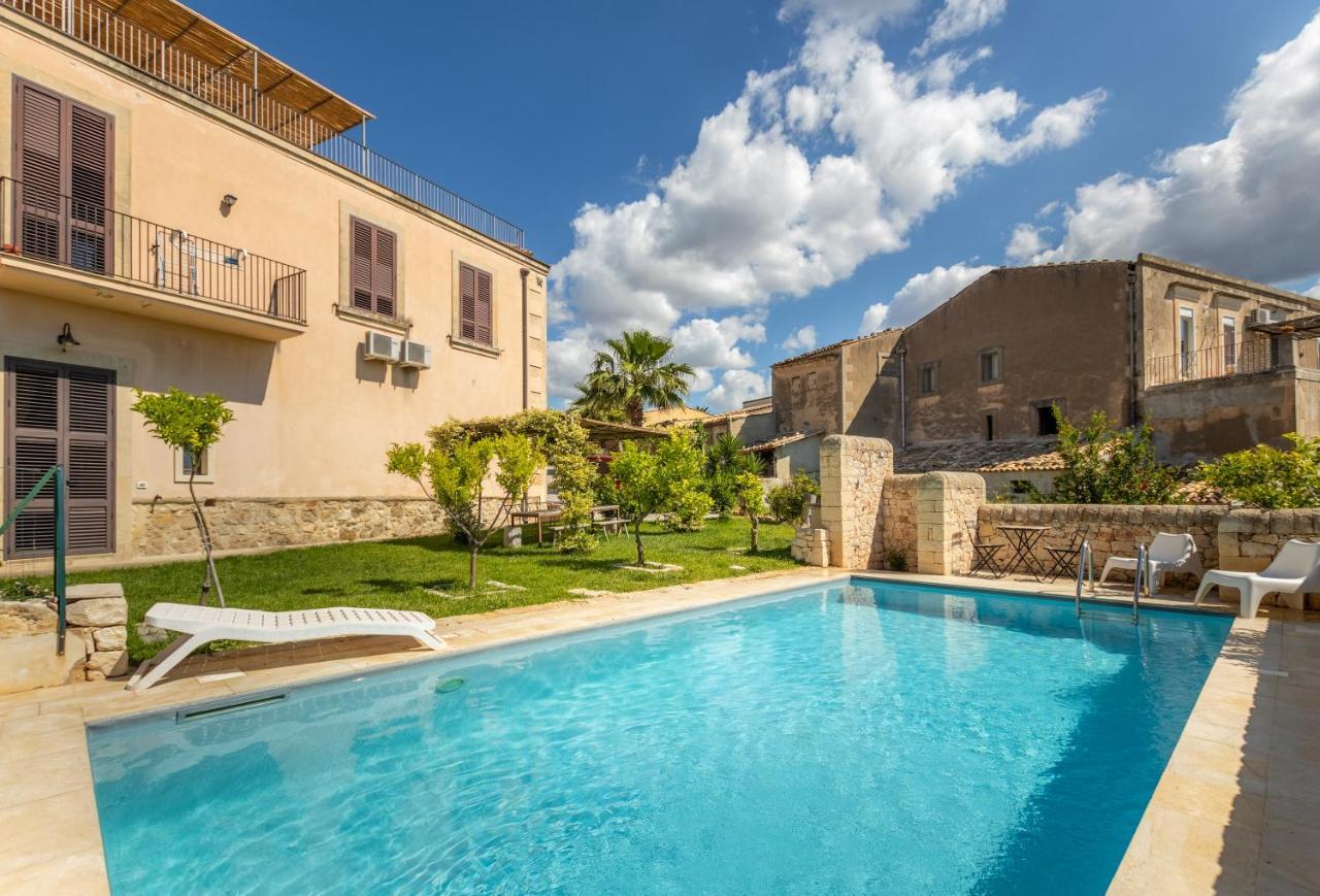 Villa Rosaria Rooms Noto Dış mekan fotoğraf