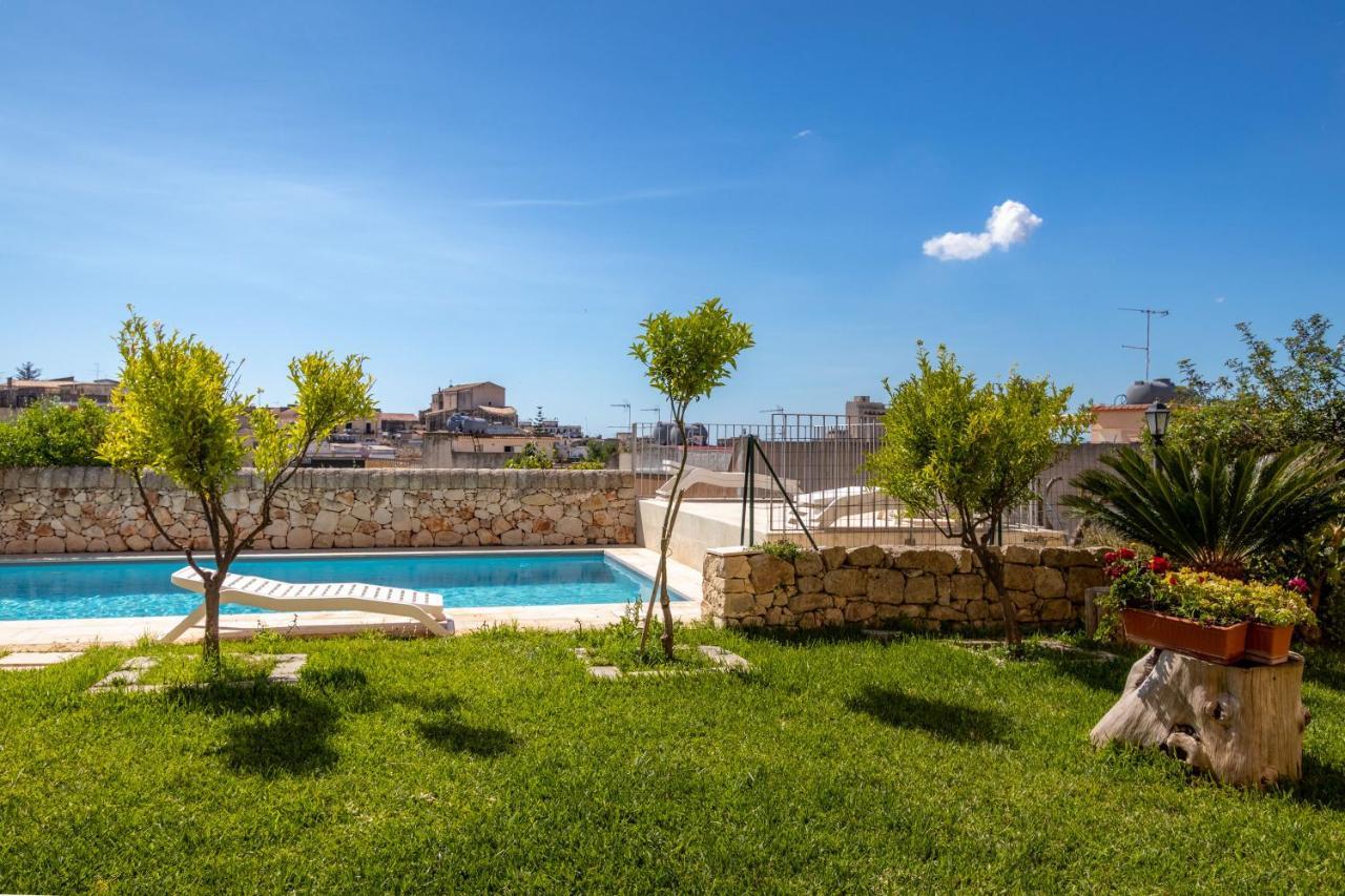 Villa Rosaria Rooms Noto Dış mekan fotoğraf