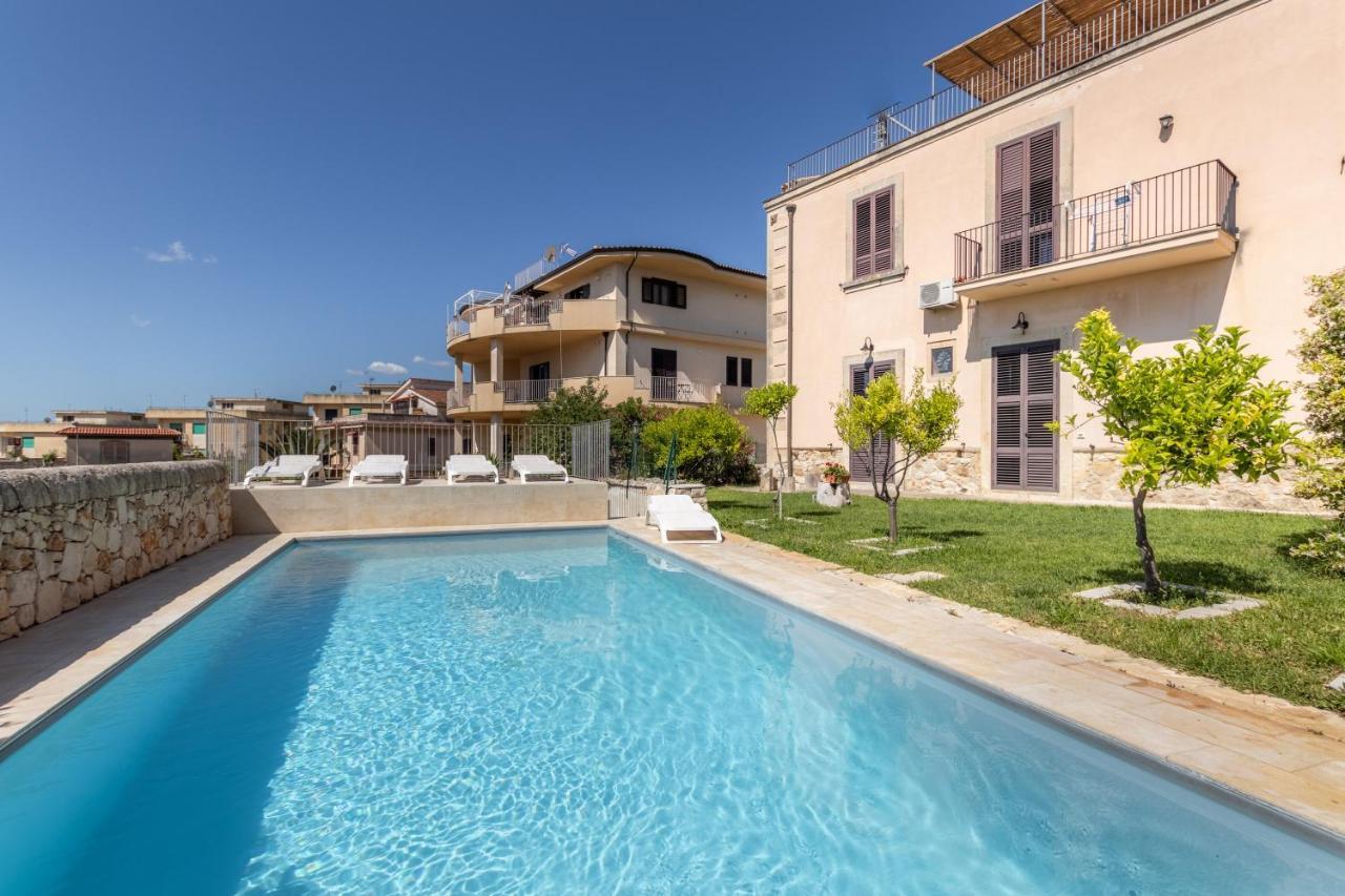 Villa Rosaria Rooms Noto Dış mekan fotoğraf